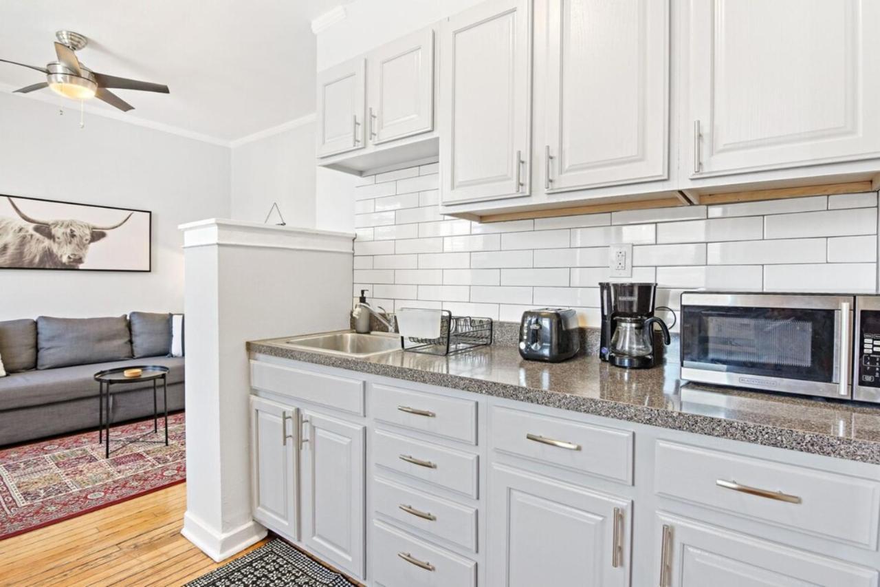 1Br Modern Apt Close To Shops & Restaurants - Belmont C6 Чикаго Экстерьер фото